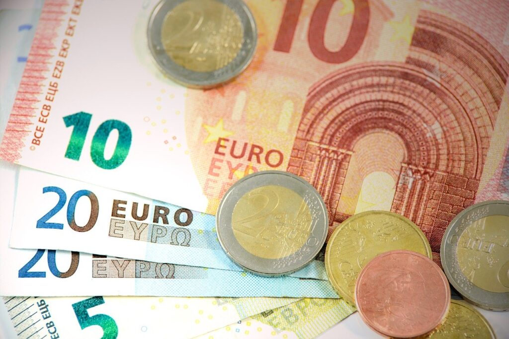 Euro 1557431 1280