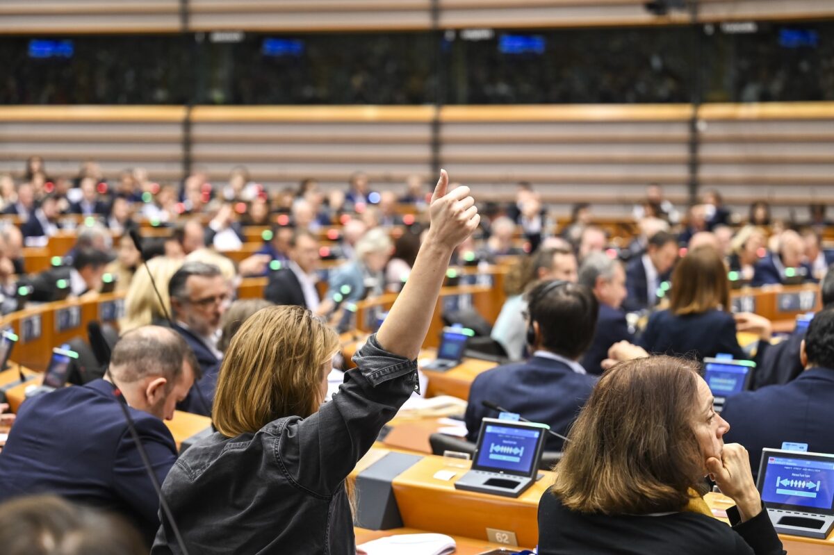 Le Parlement européen toujours en quête de parité