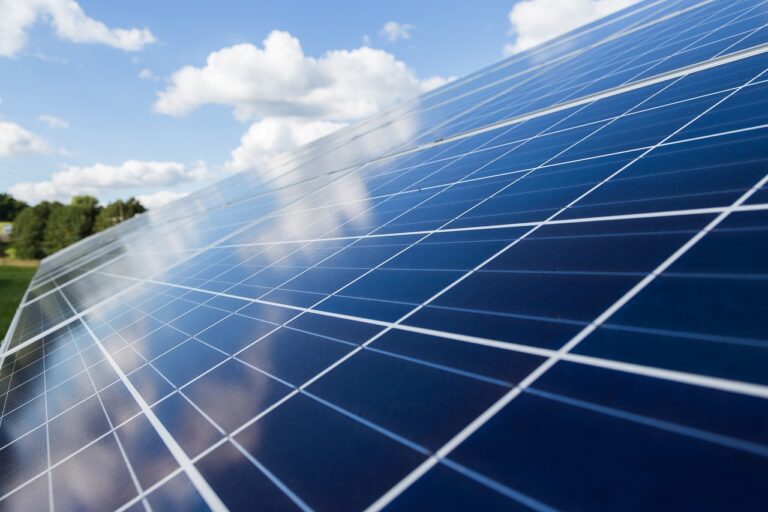 Photovoltaic 2814504 1280