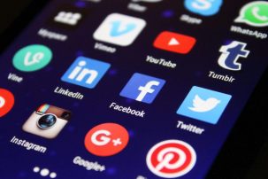 L’accès aux réseaux sociaux dans le viseur de l’Union européenne Pexels pixabay 267350
